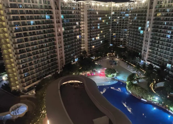 Azure Urban Residences, Condo, Airport, Wave-pool, Tropical Vibe Manille