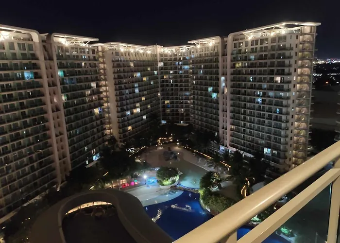 Azure Urban Residences, Condo, Airport, Wave-pool, Tropical Vibe Appartement