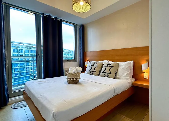 Azure Urban Residences, Condo, Airport, Wave-pool, Tropical Vibe Manille