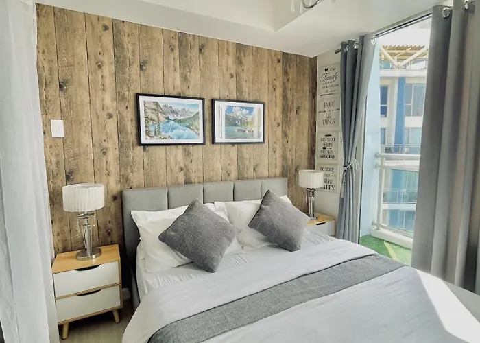 Appartement Azure Urban Residences, Condo, Airport, Wave-pool, Tropical Vibe Manille