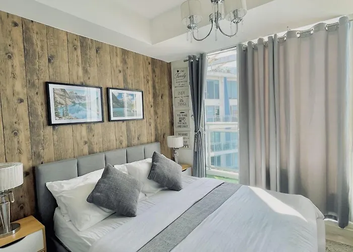 Azure Urban Residences, Condo, Airport, Wave-pool, Tropical Vibe Manille
