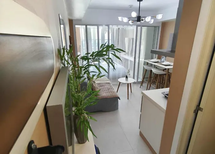 Azure Urban Residences, Condo, Airport, Wave-pool, Tropical Vibe Appartement *