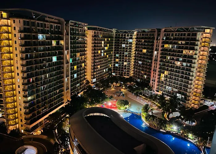 Azure Urban Residences, Condo, Airport, Wave-pool, Tropical Vibe Appartement *