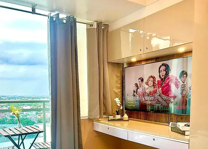 Azure Urban Residences, Condo, Airport, Wave-pool, Tropical Vibe Manille
