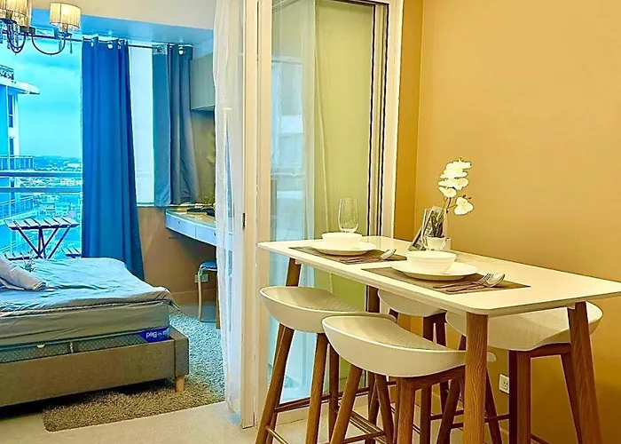 Azure Urban Residences, Condo, Airport, Wave-pool, Tropical Vibe Appartement Manille